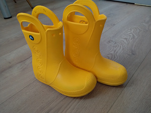 Kummisaapad Crocs (5 foto / 5)