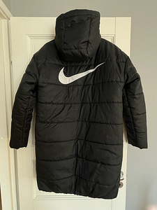 Nike k/s pikk jope xs (2 foto / 2)