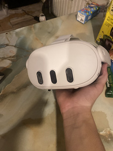 Oculus Meta Quest 3 512gb (1 фото из 3)