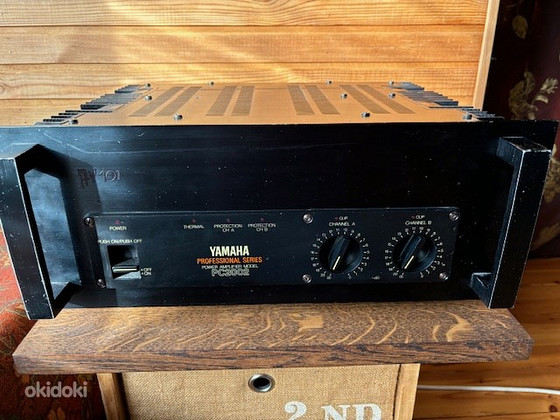 Stereo võimendi Yamaha PC2002