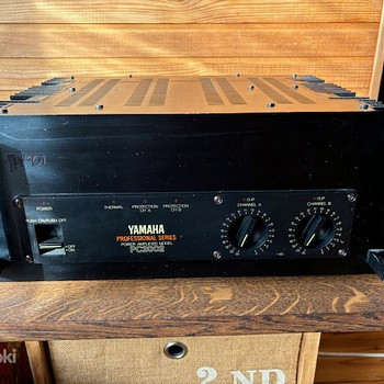 Stereo võimendi Yamaha PC2002