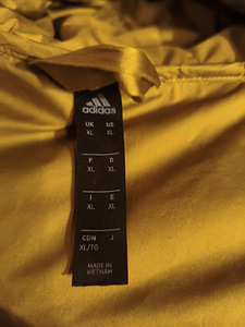 Sulejope ADIDAS UTILITAS DOWN. XL (5 foto / 5)