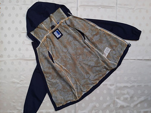 Võrkvoodril tuulejope/kilejope Jack&Jones s. 164 (5 foto / 9)
