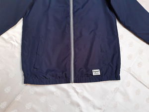 Võrkvoodril tuulejope/kilejope Jack&Jones s. 164 (8 foto / 9)