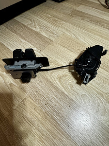 Volvo v70, xc70. Viienda ukse luku komplekt (2 foto / 3)