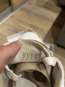GUESS naiste tossud, suurus 40 (3 foto / 3)