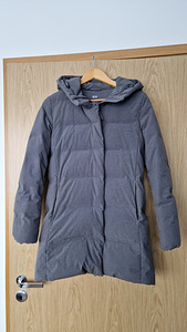 Бесшовное длинное пуховое пальто Uniqlo (2 фото из 7)