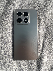 Xiaomi 14t 256G (1 foto / 3)