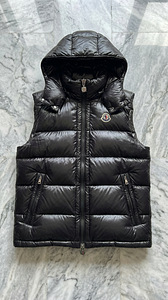 Moncler Down Vest (3 foto / 4)