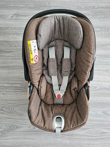 Cybex Cloud Q + Isofix turvatool/kandekott (4 foto / 4)
