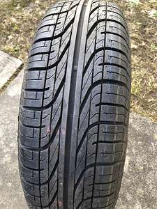 Pirelli P 6000 6J X 15 veljel Opeli jaoks Uus (1 foto / 8)