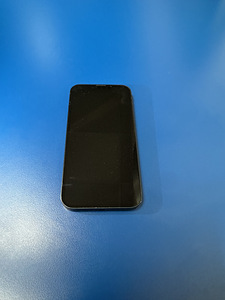 iPhone 13 128 ГБ (2 фото из 3)