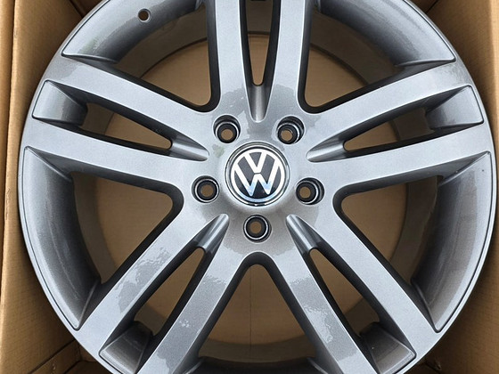 R20 veljed 5x130 Audi Q7, Cayenne, Vw Touareg- Italy