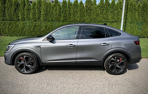 Renault Arkana E-Tech Hybrid RS line 1.6 NOVC-HEV 69kW (4 foto / 15)