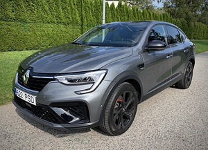 Renault Arkana E-Tech Hybrid RS line 1.6 NOVC-HEV 69kW (3 foto / 15)