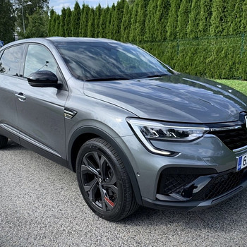 Renault Arkana E-Tech Hybrid RS line 1.6 NOVC-HEV 69кВ