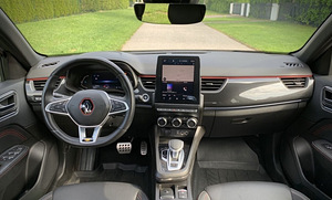 Renault Arkana E-Tech Hybrid RS line 1.6 NOVC-HEV 69kW (5 foto / 15)
