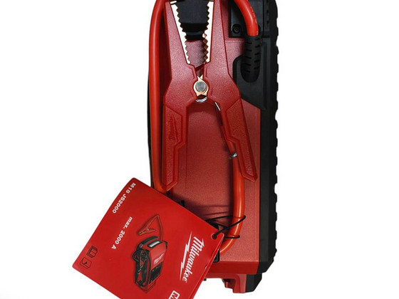 Aku booster Milwaukee M18 JS2000 + Karp
