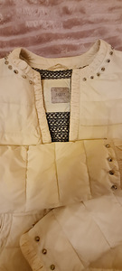 Куртка Guess, размер M (3 фото из 3)