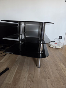 Klaasist teleka laud (3 foto / 6)