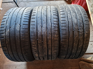 Hankook 255/40R19 (1 фото из 1)