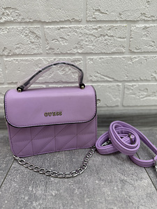 Guess kott (1 foto / 3)