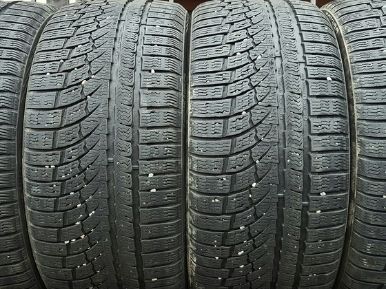 R20 Nokian 245/35/20 - 7mm - paigaldus