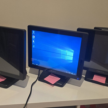 Кассовый компьютер POS Colormetrics P1000 Win10