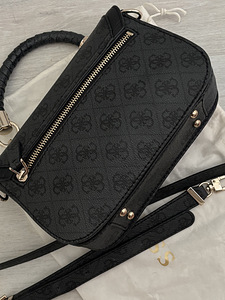 Guess сумка (3 фото из 3)