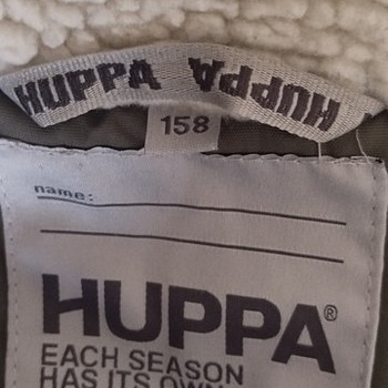 Продаю куртку на девочку фирмы Huppa