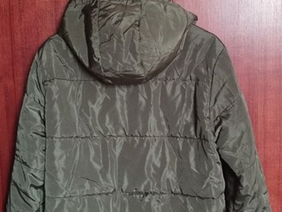 Продаю куртку на девочку подростка, фирмы Cropp