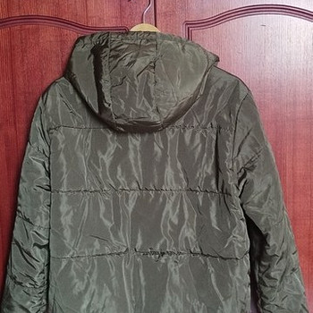 Продаю куртку на девочку подростка, фирмы Cropp