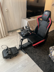 Комплект рулевого управления+XboxONE (2 фото из 5)