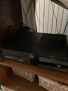 Комплект рулевого управления+XboxONE (4 фото из 5)