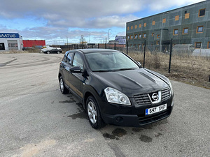 Продам Nissan Qashqai 2010г 1,6 бензин мануал (3 фото из 12)