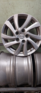 Mazda valualumiiniumveljed R16 (2 foto / 3)