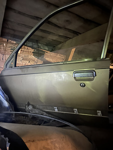 Двери Opel Senator (3 фото из 7)