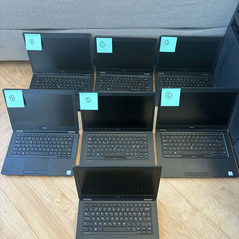 Dell sülearvutid komplektina