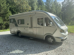 Matkaauto (6 foto / 10)