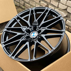 R20 veljed 5x120 BMW x5 x6 F15 F16 e70 e71 e53 - Style 818M (3 foto / 6)