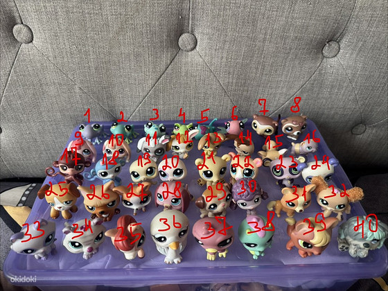 Lps. Littlest Pet Shop.