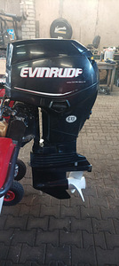 Evinrude Etec 40HP (3 foto / 3)