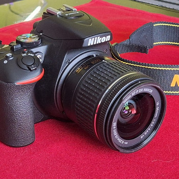 Nikon D5600 KIT 18-55VR