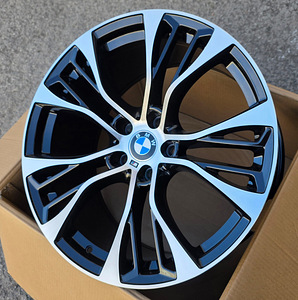 Новые диски R20 5x120 BMW x5 x6 f15 f16 e70 e71 e53 599M (3 фото из 4)