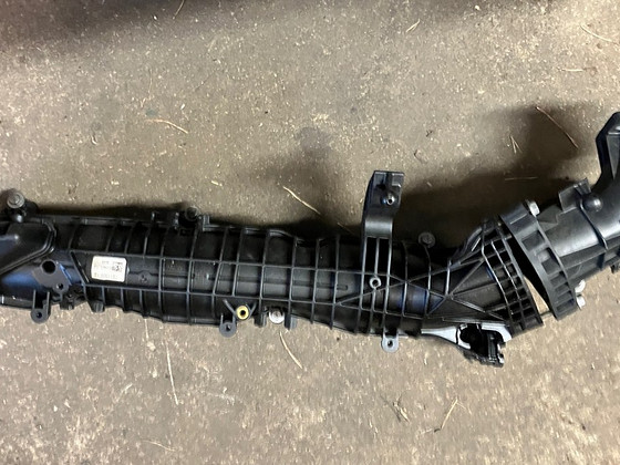 BMW F10,F30,F01 jne N57N sisselaskekollektor 11617811909