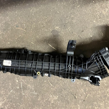 F10,F30,F01 Впускн. коллектор двигателя BMW N57N 11617811909