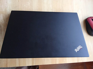Lenovo T490s CORE I7 8TH Gen (3 foto / 6)
