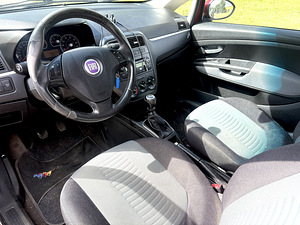 Fiat Punto (6 foto / 13)