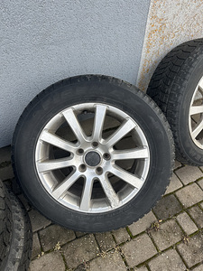 Диски Jeep WK 5x127 (2 фото из 3)