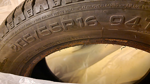 Шина 205/55R16 (2 фото из 4)